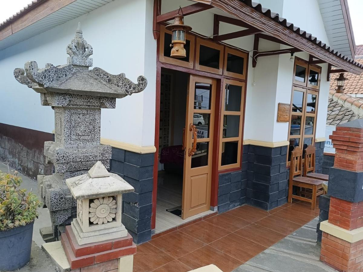Apartamento Warung Rizka Ngadisari Exterior foto